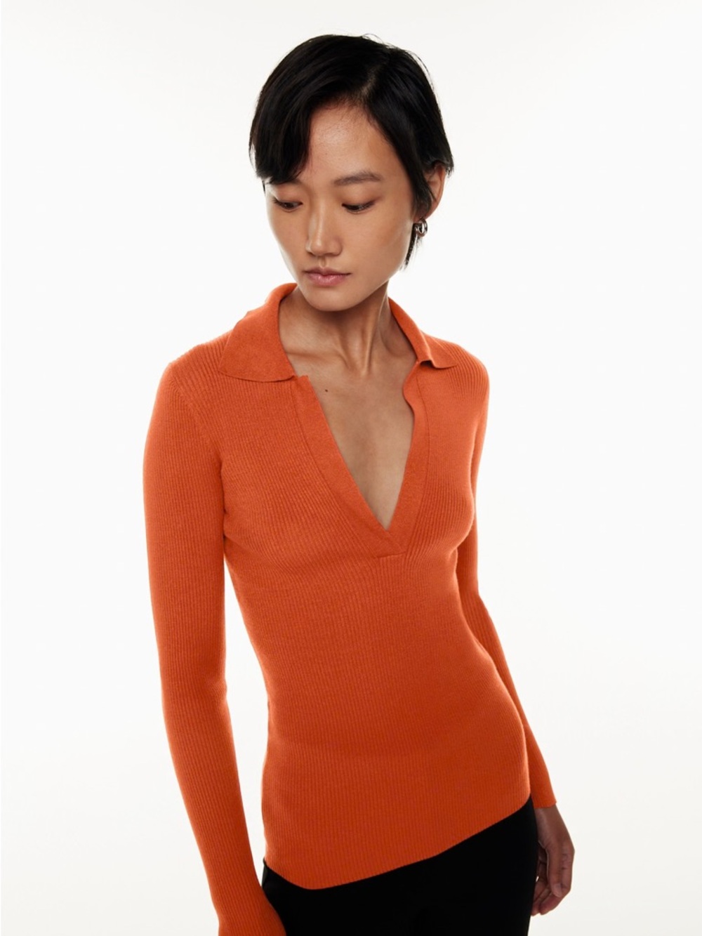 Aritzia Babaton Leyster Sweater - red